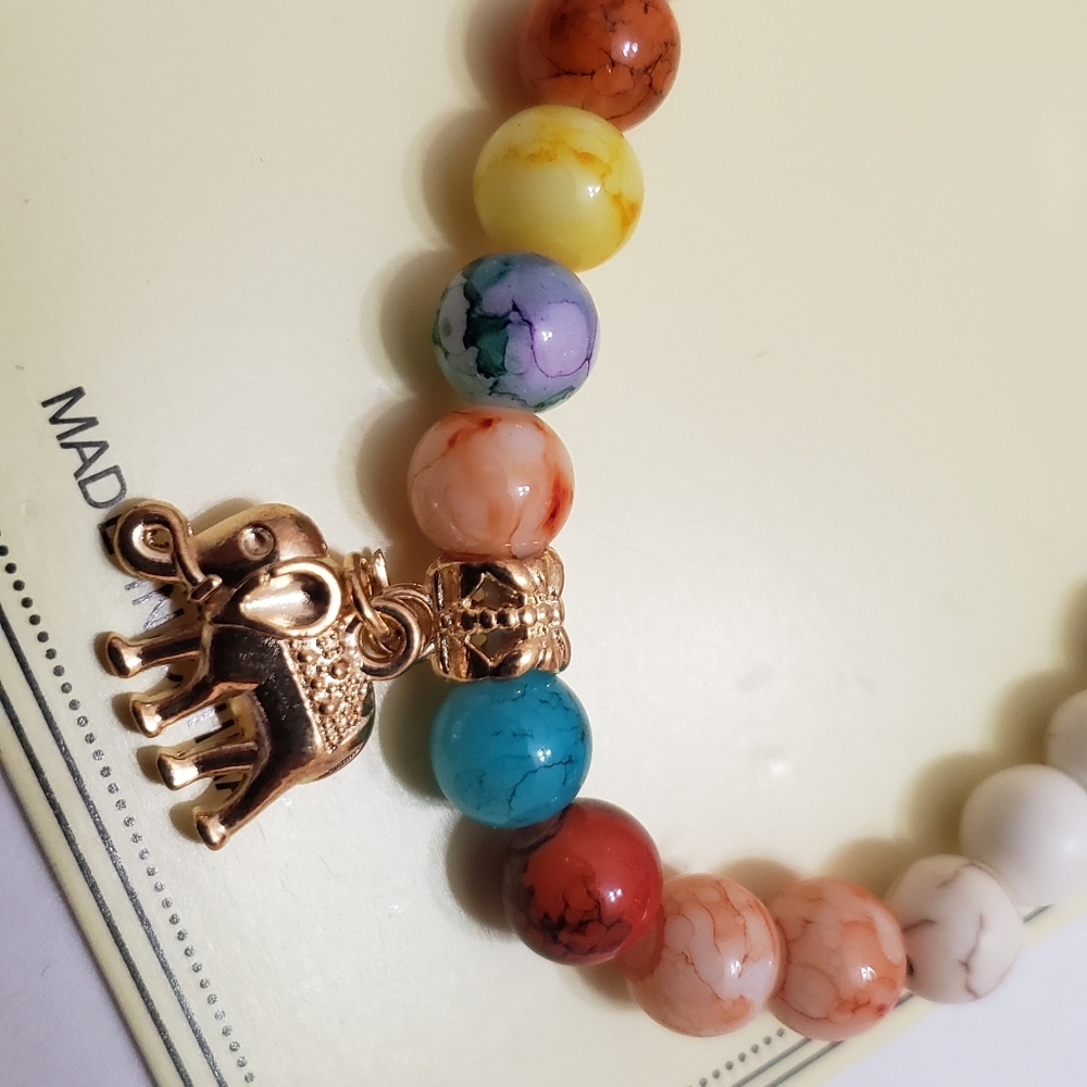 Elephant charm stretchable bracelet